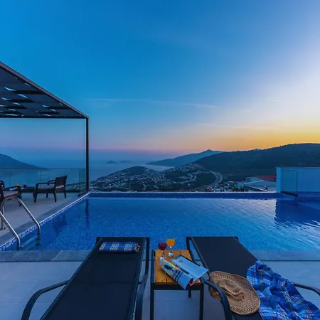 Arya Vila Kaş